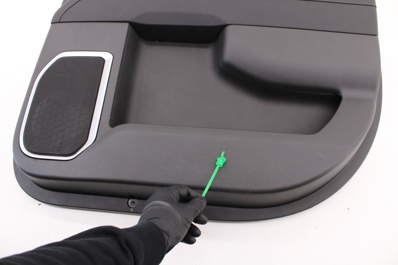 2022-2024 Chevrolet Silverado LT-L Crew Cab Rear Right Door Trim Panel 87849817 - Alshned Auto Parts