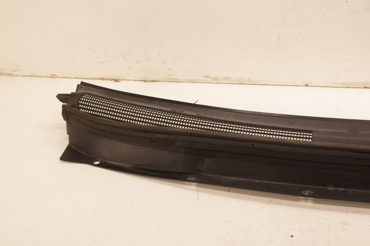 2015-2023 Jeep Cherokee Latitude Front Windshield Cowl Vent Grille Cover Panel - Alshned Auto Parts