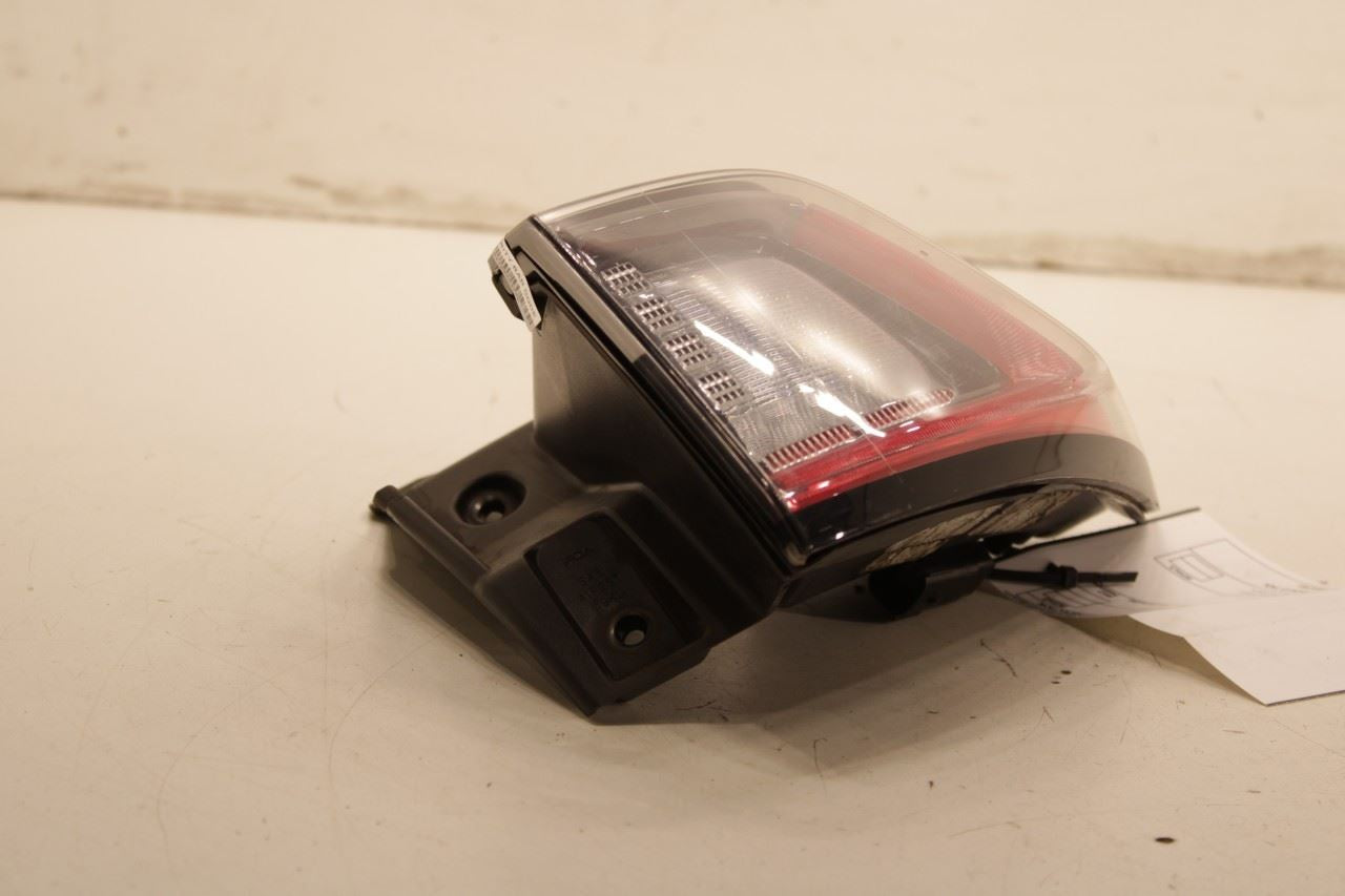2019-2022 Jeep Cherokee Latitude Rear Right Passenger Side Outer Tail Light Lamp - Alshned Auto Parts