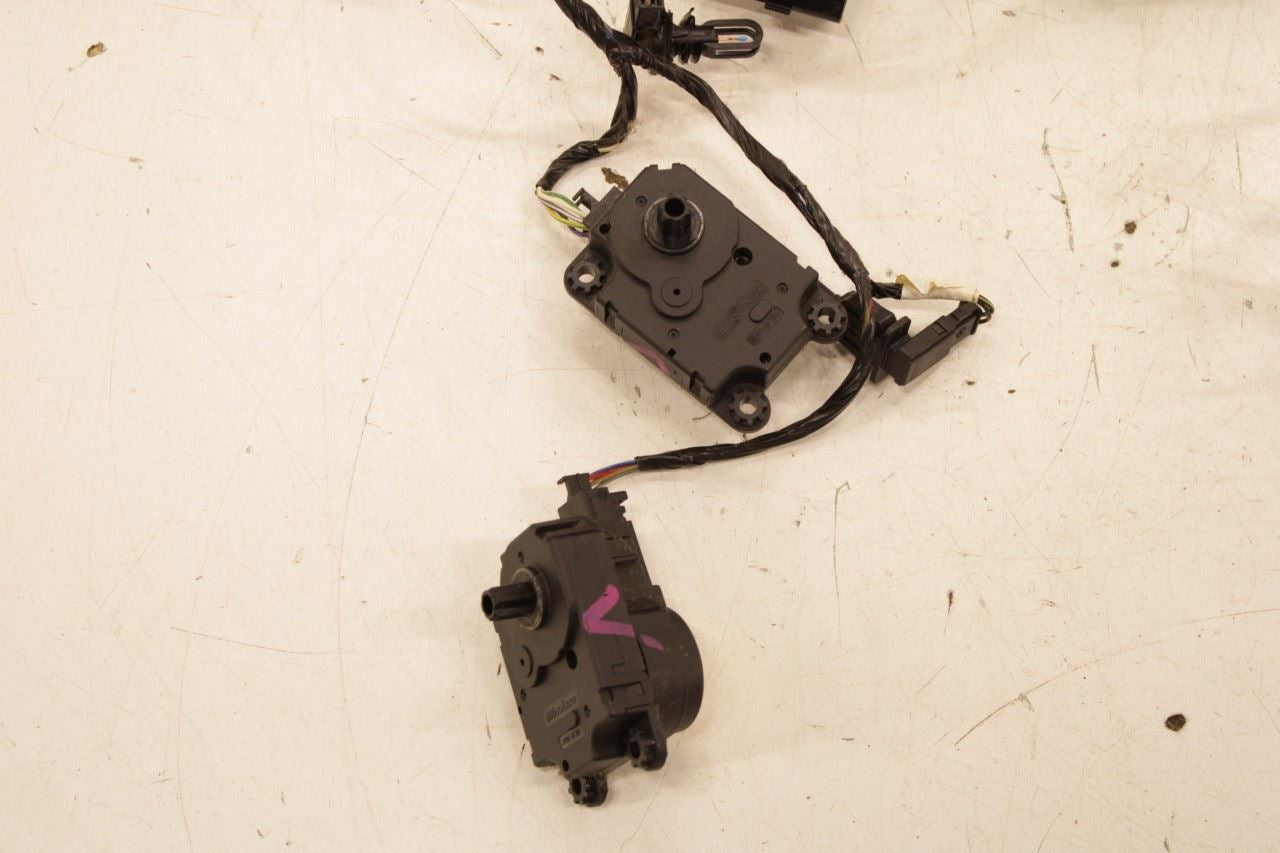 2017-19 GMC Acadia SLT-1 HVAC Blend Door Actuator Motor Set of 4 w/ Wire Harness - Alshned Auto Parts