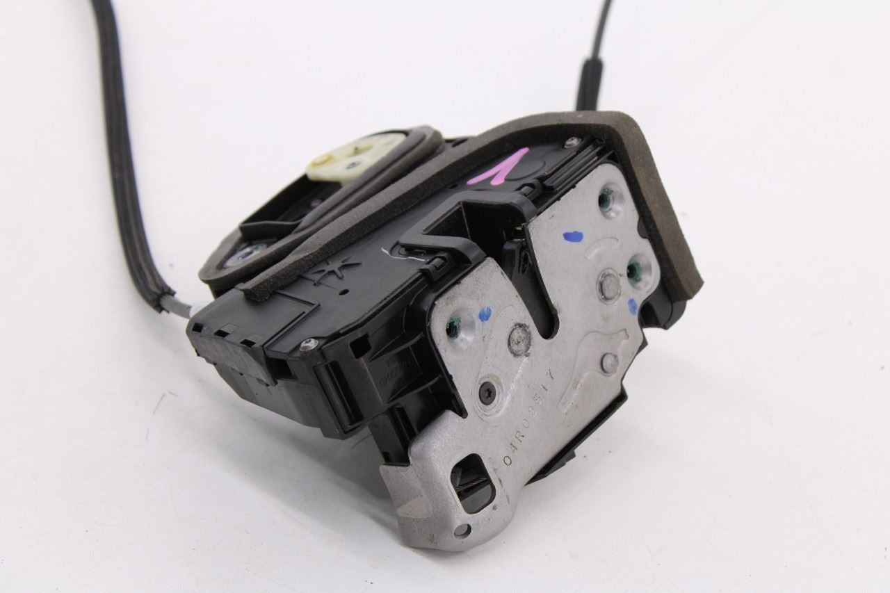 2018-24 Chevrolet Equinox LT Front Right Passenger Side Door Lock Latch Actuator11