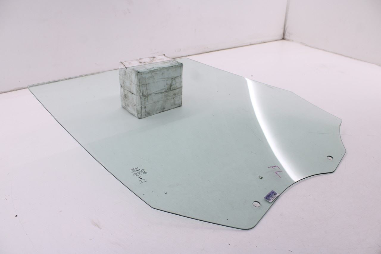 2010-2016 Mini Countryman Cooper S Front Left Door Window Movable Glass 98005677