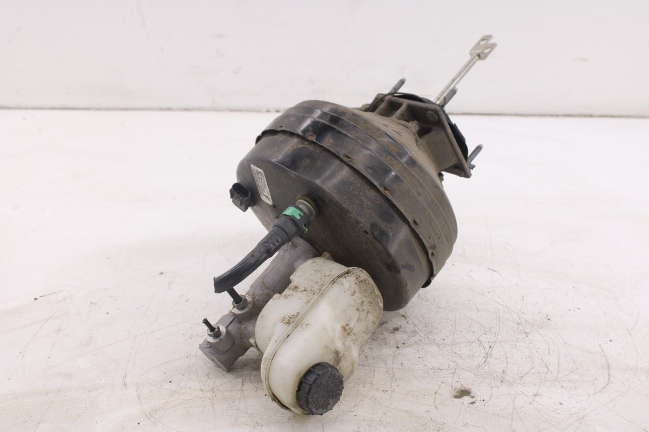 2018-2021 Ford Expedition Max XLT Brake Booster w/ Master Cylinder w/ Reservoir2
