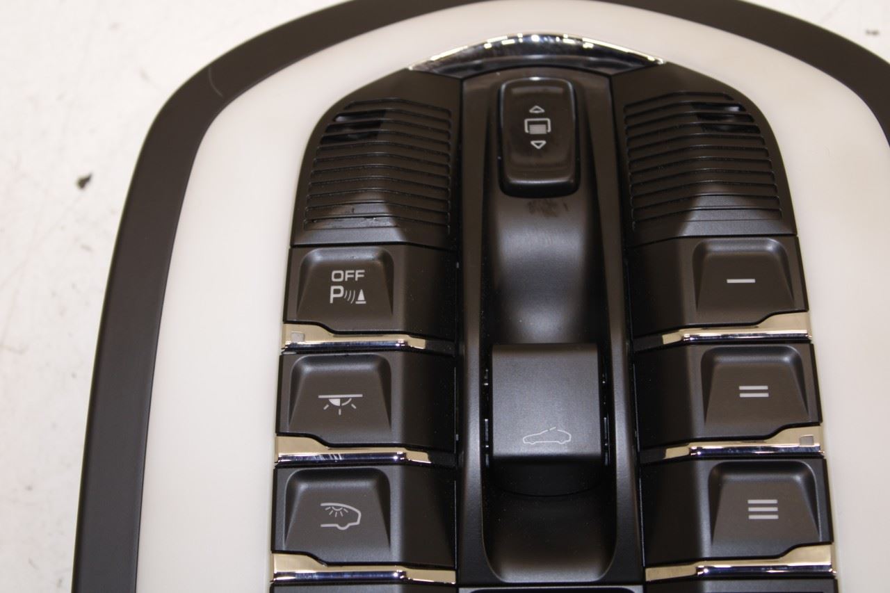 2011-2018 Porsche Cayenne Platinum Rear Roof Overhead Console Dome Light Lamp - Alshned Auto Parts
