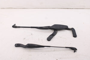 04-2005 Mercedes-Benz E500 Front Left and Right Windshield Wiper Arm 2118201144