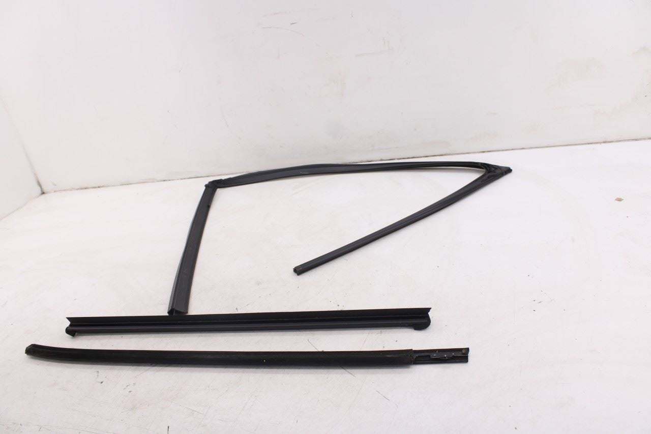 2019-25 Infiniti QX50 Essential Front Right Door Glass Run Channel Trim Belt Set - Alshned Auto Parts