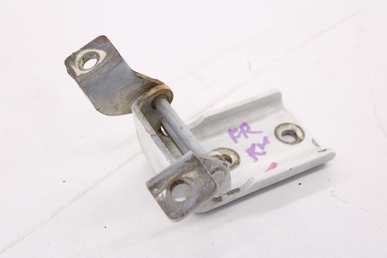 2002-19 International 4300 Front Right Lower and Upper Door Hinge Set 3549259C28