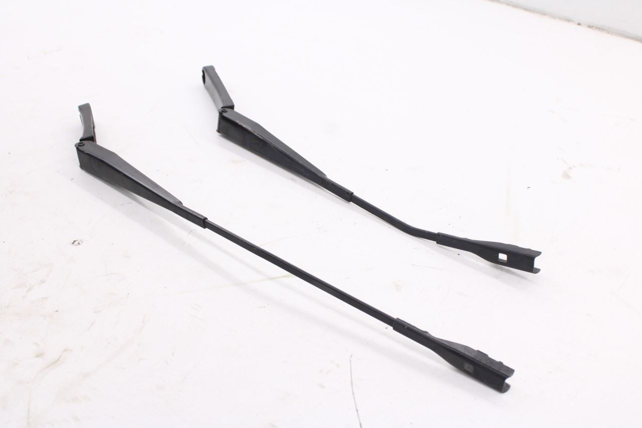 2011-2018 Volkswagen Jetta Front Right and Left Windshield Wiper Arm 5C7-955-40910