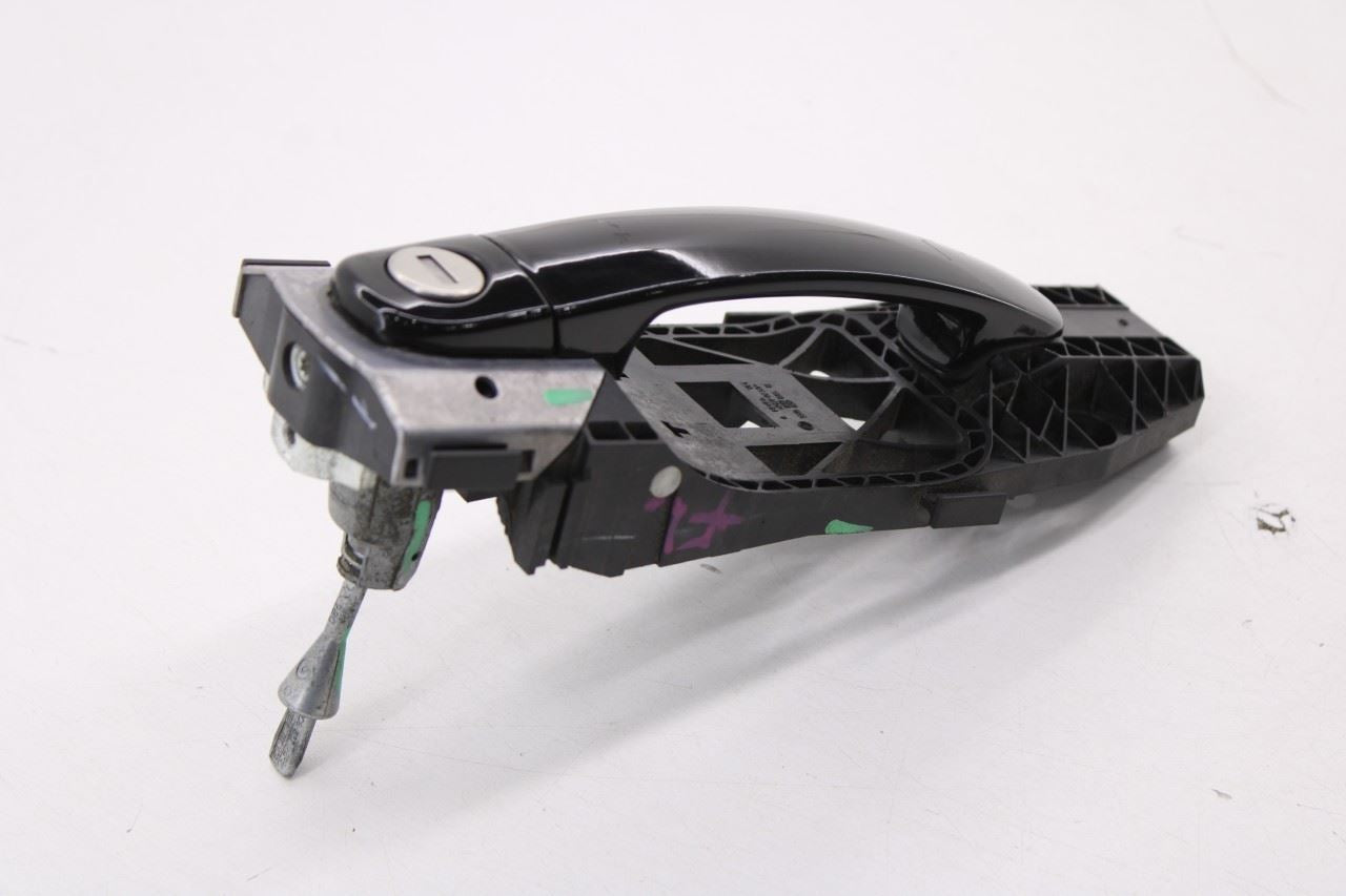 2011-18 Volkswagen Jetta Sport 1.8L Front Driver Left Side Door Exterior Handle4