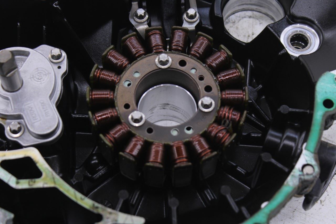 2010-2011 SeaDoo/BRP GTX IS (215) Engine Timing Drive Cover PTO 420910527 OEM9