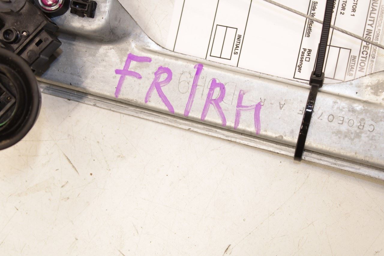 20-25 Mazda CX-30 2.5 S Front Right Door Window Regulator w/ Motor DGH9-58-590A - Alshned Auto Parts