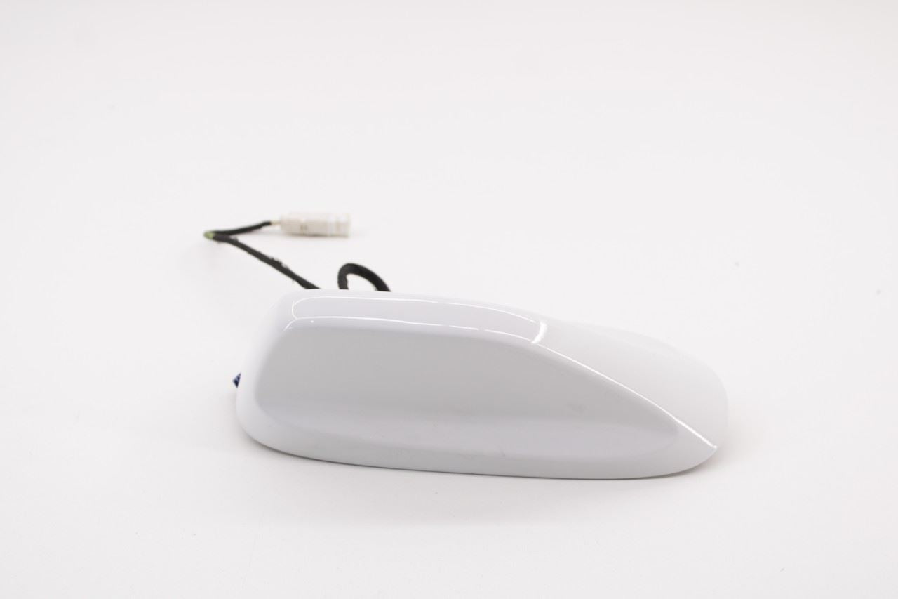 2017 Chrysler Pacifica Limited Roof Exterior Shark Fin Radio Antenna 1YG06GW7AF - Alshned Auto Parts