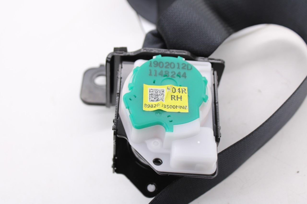 2019-21 Hyundai Veloster 2.0L Rear Passenger RH Side 2nd Row Seat Belt Retractor2