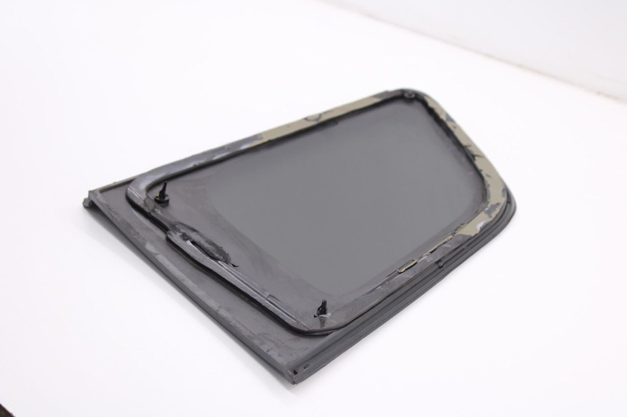 2011-2015 Jeep Grand Cherokee Limited Rear Left Driver Side Quarter Window Glass10
