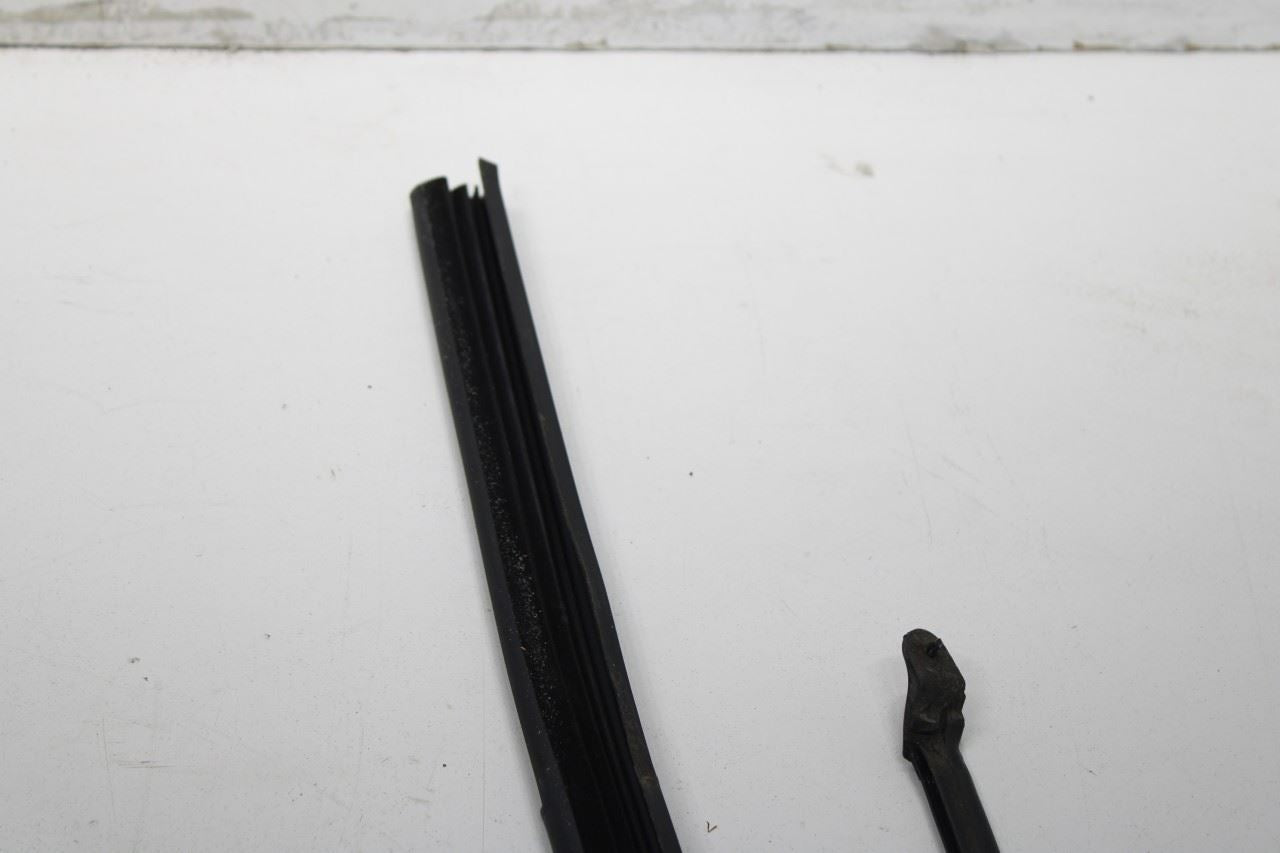 2019-20 Kia Sorento LX Rear Left Door Run Channel Outer Inner Belt Weatherstrip - Alshned Auto Parts
