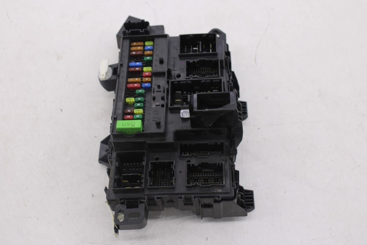 2020-2021 Ford Expedition Max XLT Fuse Box Body Computer Control Module BCM BCU11
