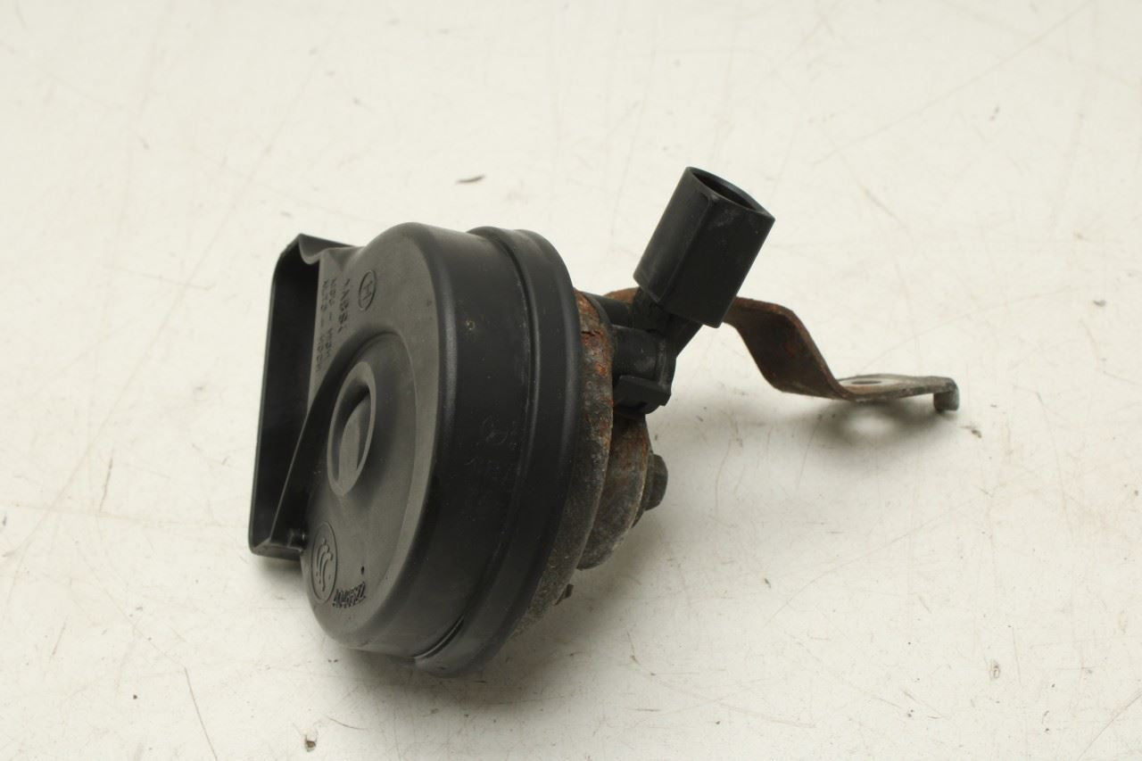 2010-2016 Mercedes-Benz E350 Sport 4MATIC High and Low Note Horn w/ Bracket - Alshned Auto Parts