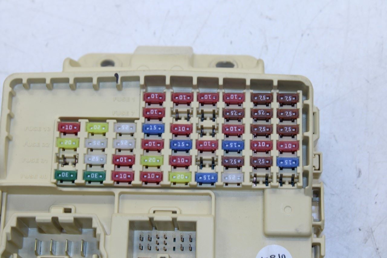 21-23 Hyundai Elantra SEL 2.0L Cabin Instrument Panel Fuse Relay Junction Block - Alshned Auto Parts