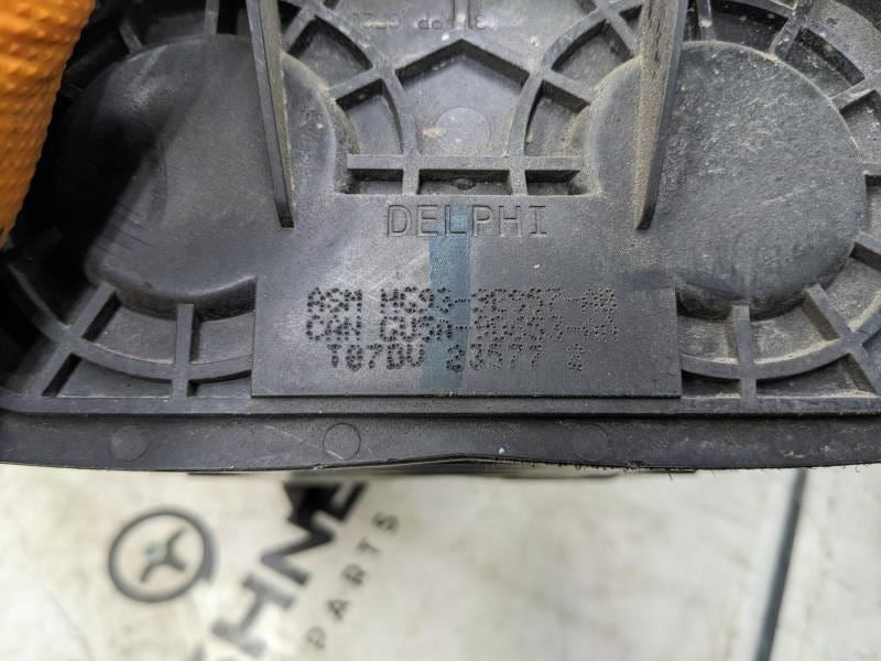 2017-2019 Lincoln MKC 2.0L Fuel Vapor Evaporator Emission Canister HG93-9E857-A6