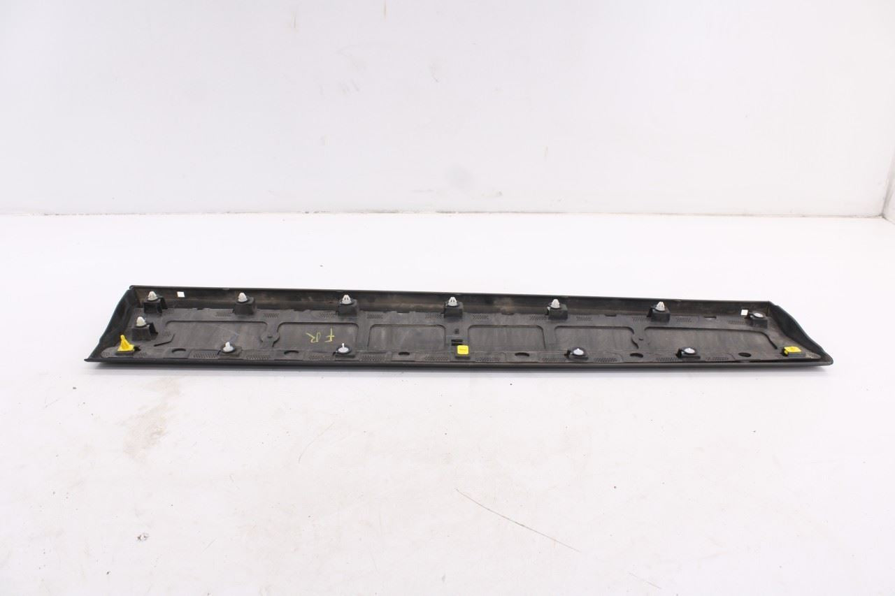 2018-2024 Chevrolet Equinox LT Front Right Door Lower Garnish Molding 848532748