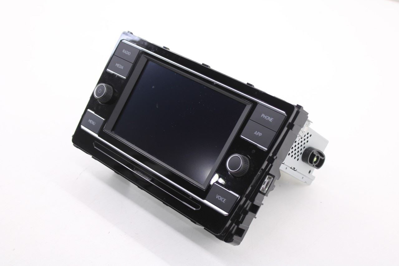 2023-24 Volkswagen Jetta SE Navigation Radio Receiver w/ 6.5 Display 2GC035869B3
