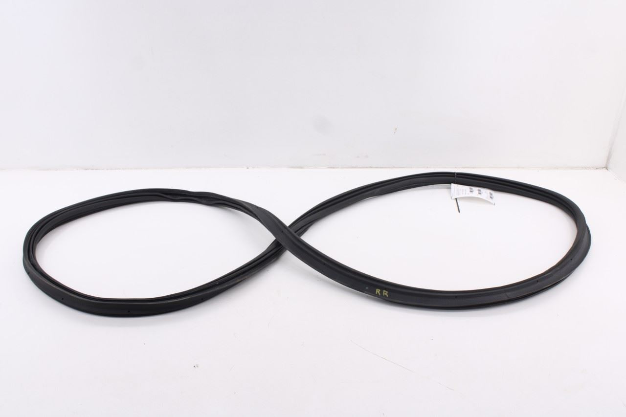 2020-26 Ford Explorer Interceptor Liftgate Tailgate Back Door Weatherstrip Seal0