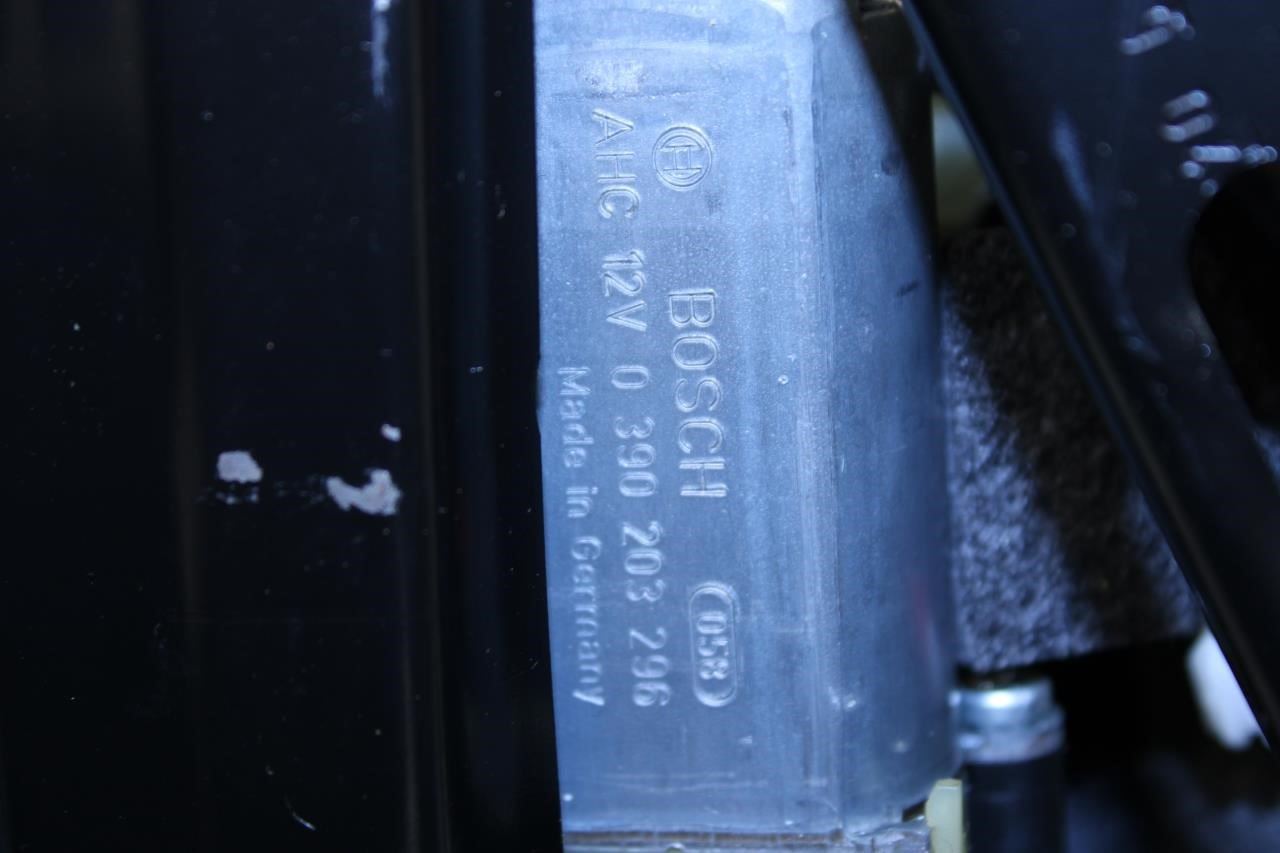 2007-11 Mercedes-Benz S550 Front Right Seat Back Upper Cushion 221-820-30-98 OEM - Alshned Auto Parts