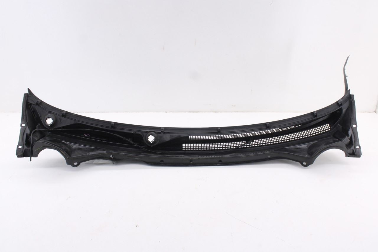 2018-2024 Chevrolet Equinox LT Front Windshield Cowl Vent Grille Panel 849318789