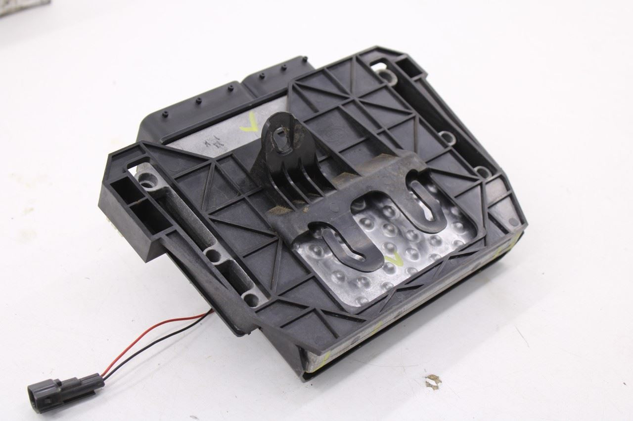 2010-2012 Land Rover Range Rover HSE 5.0L Engine Computer Control Module ECU ECM11