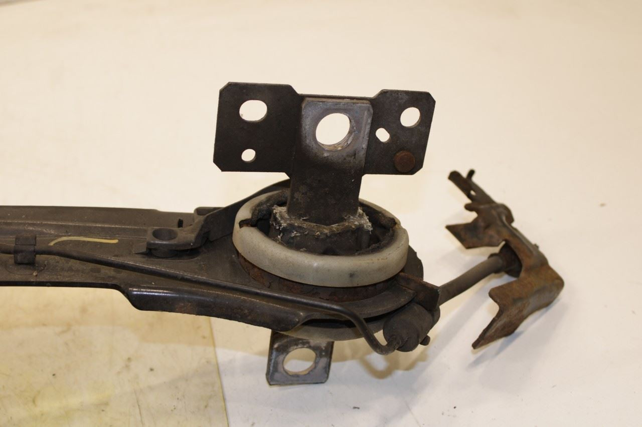15-16 Volvo S60 T5 Premier FWD Rear RH Side Trailing Arm w/ Spindle Knuckle Hub - Alshned Auto Parts