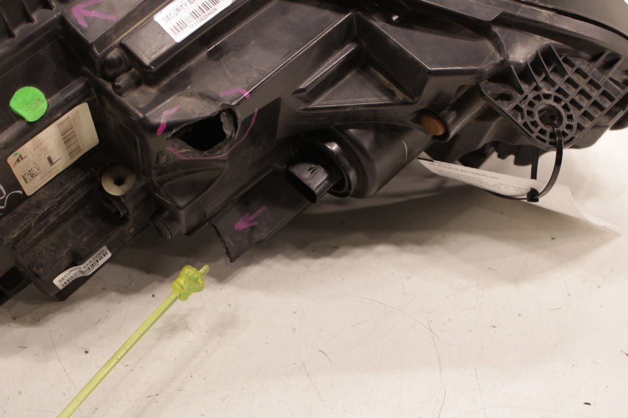 19-23 Jeep Cherokee Latitude Front Driver Left Side Headlight Lamp *ReaD AS IS* - Alshned Auto Parts