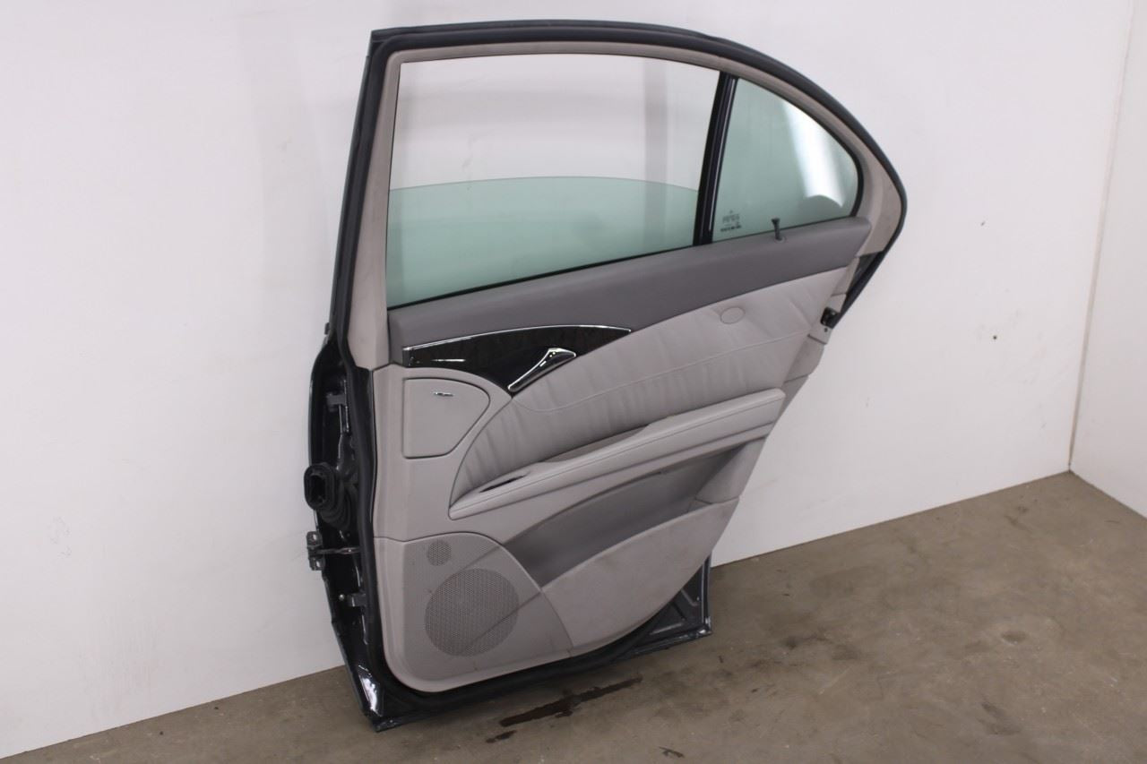 2003-2006 Mercedes-Benz E500 Rear Right Side Door Complete 211730020528 OEM15