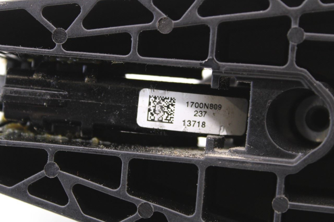 2017-20 Lincoln MKZ Reserve 2.0L Rear Passenger Right Side Door Exterior Handle - Alshned Auto Parts