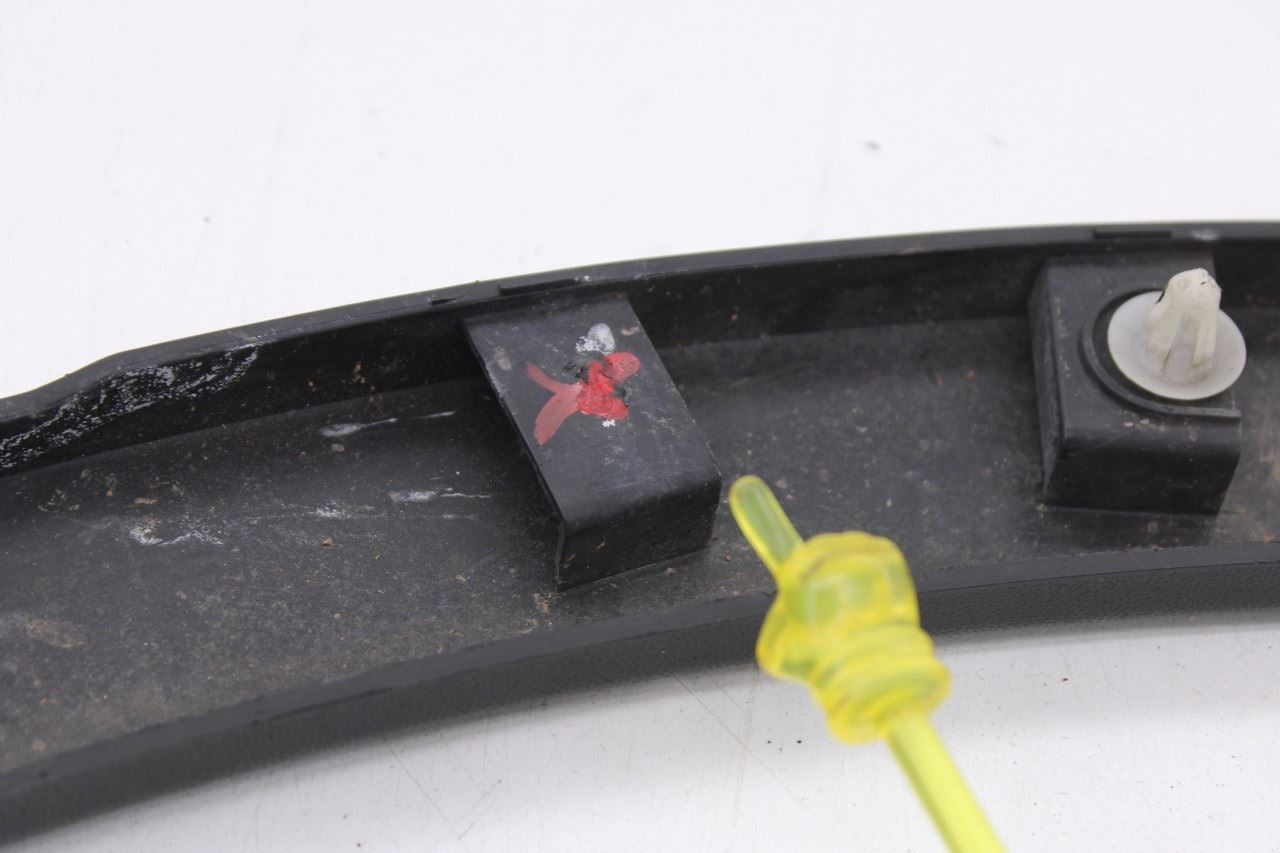 11-18 Porsche Cayenne S Front RH Fender Wheel Opening Trim 958559728119B9 *ReaD*9