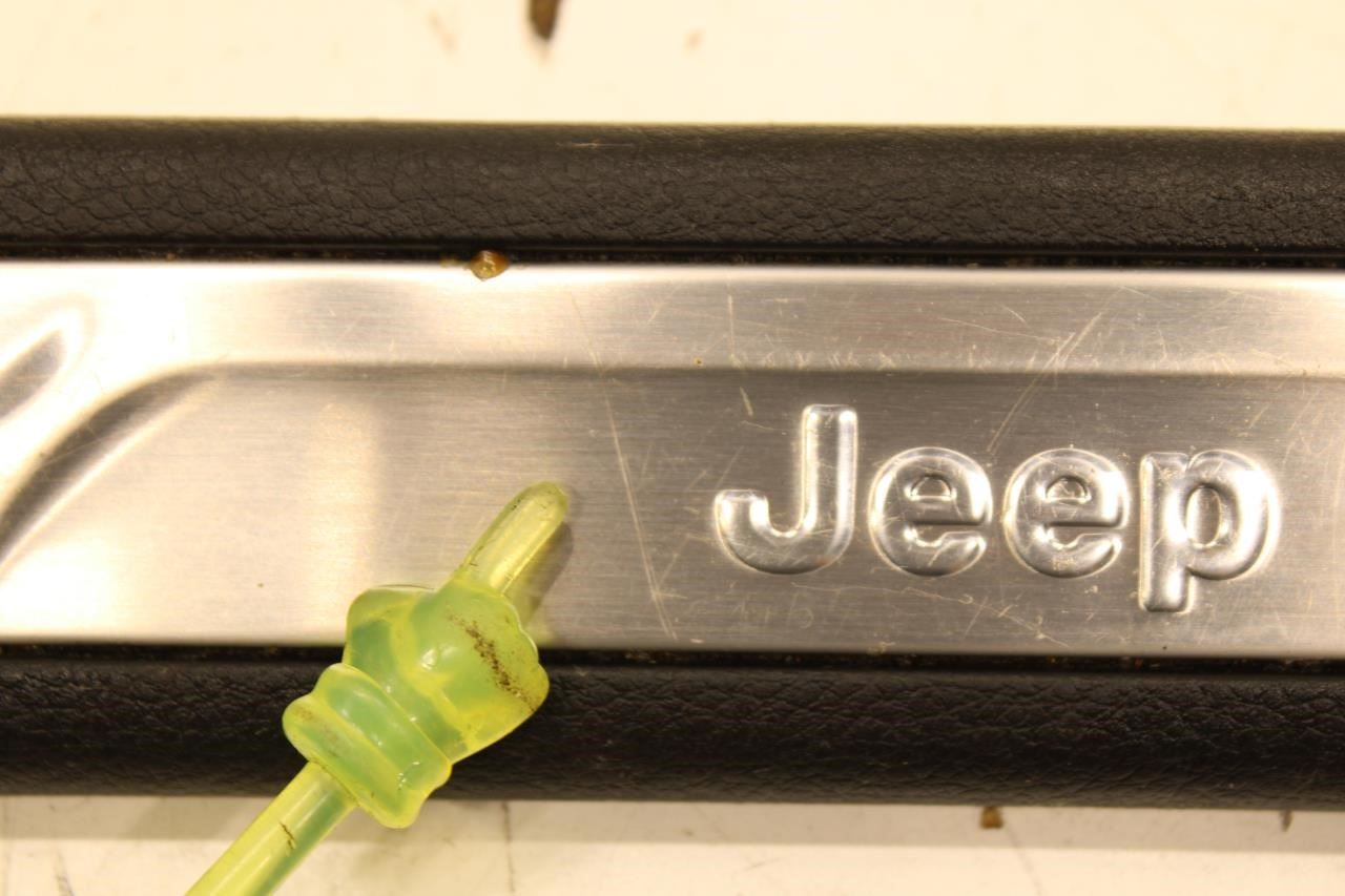 2011-21 Jeep Grand Cherokee Front Left w/ Right Sill Scuff Kick Plate Trim Panel - Alshned Auto Parts