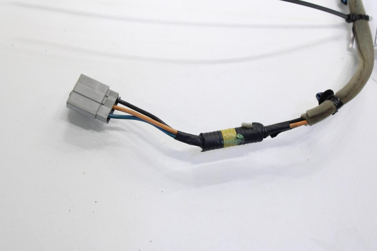2020-22 Hyundai Sonata SE Front Antenna Feed Line Cable Wire Harness 96220-L02002