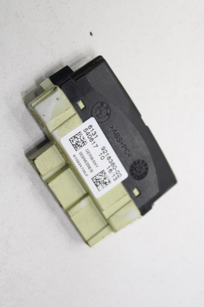 2010-2015 BMW 750I xDrive Steering Wheel Electronics Control Module 61319218380 - Alshned Auto Parts