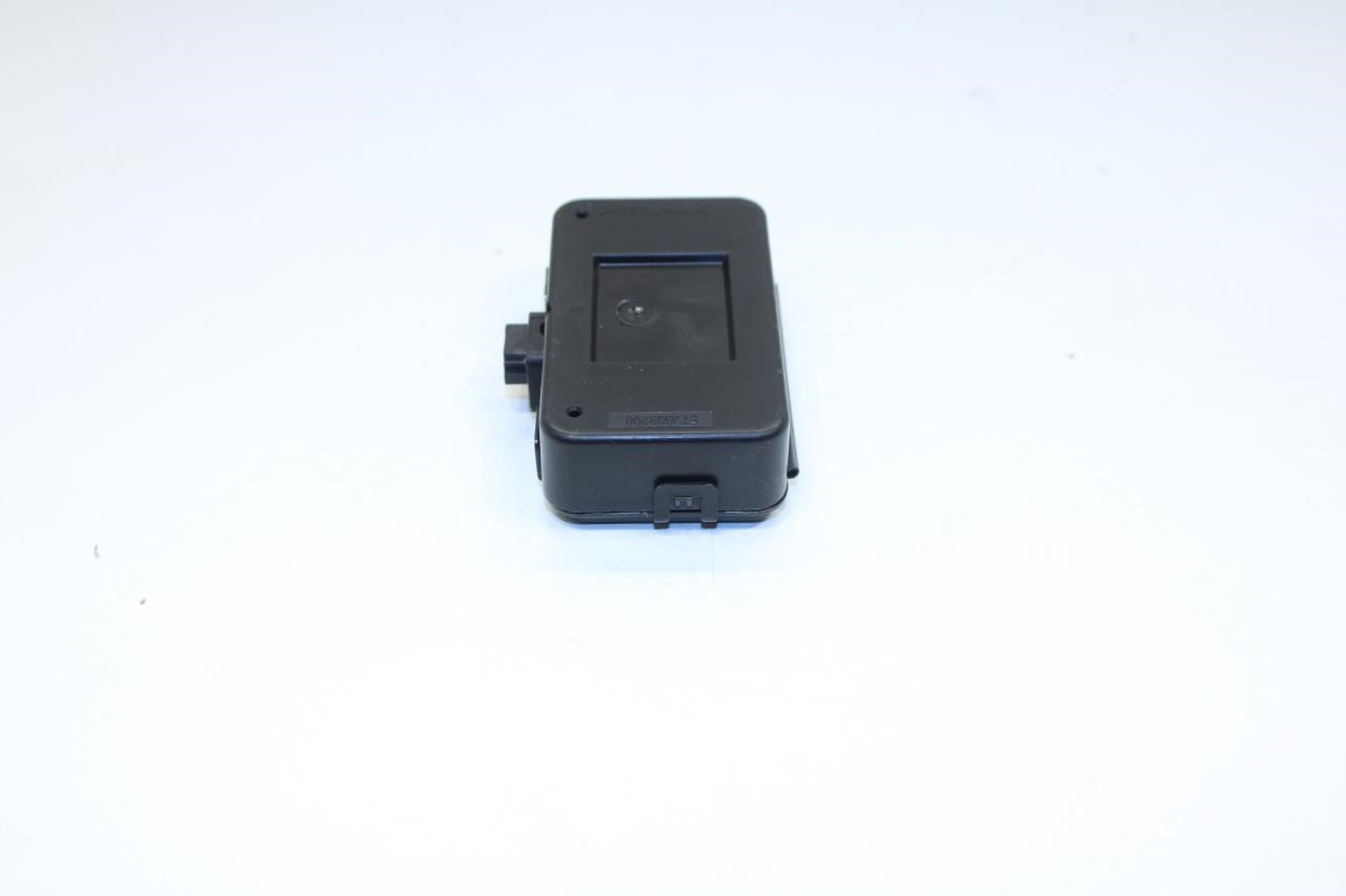 17-20 Jaguar XE Keyless Entry Antenna Receiver Control Module K8D2-15K602-AB - Alshned Auto Parts