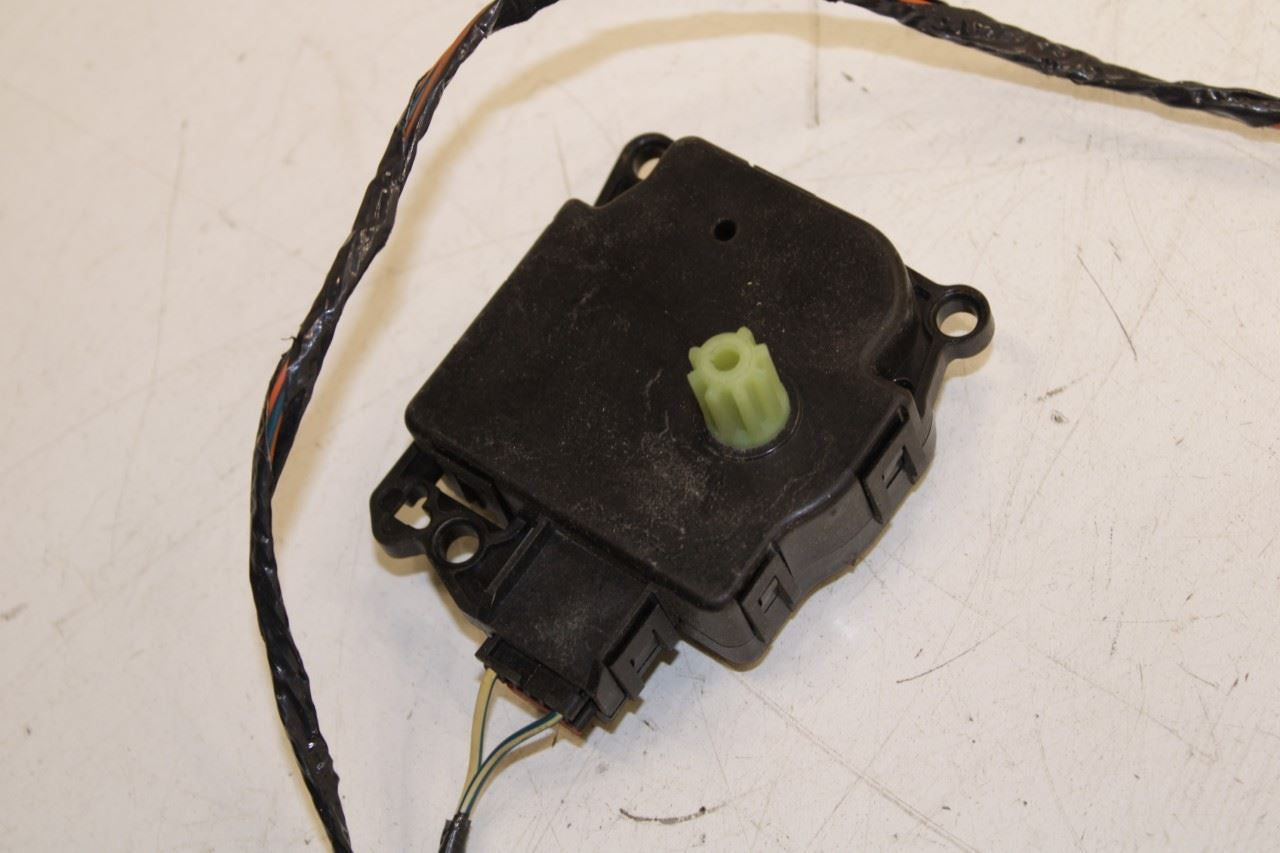 2014-2020 Maserati Ghibli S Q4 HVAC Blend Door Actuator Motors w/ Wire Harness - Alshned Auto Parts