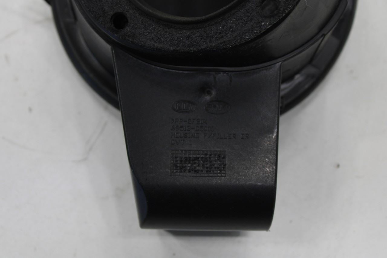 2019-2020 KIA Sorento LX Fuel Tank Filler Housing Door Lid Cover 69510-C6500 OEM - Alshned Auto Parts