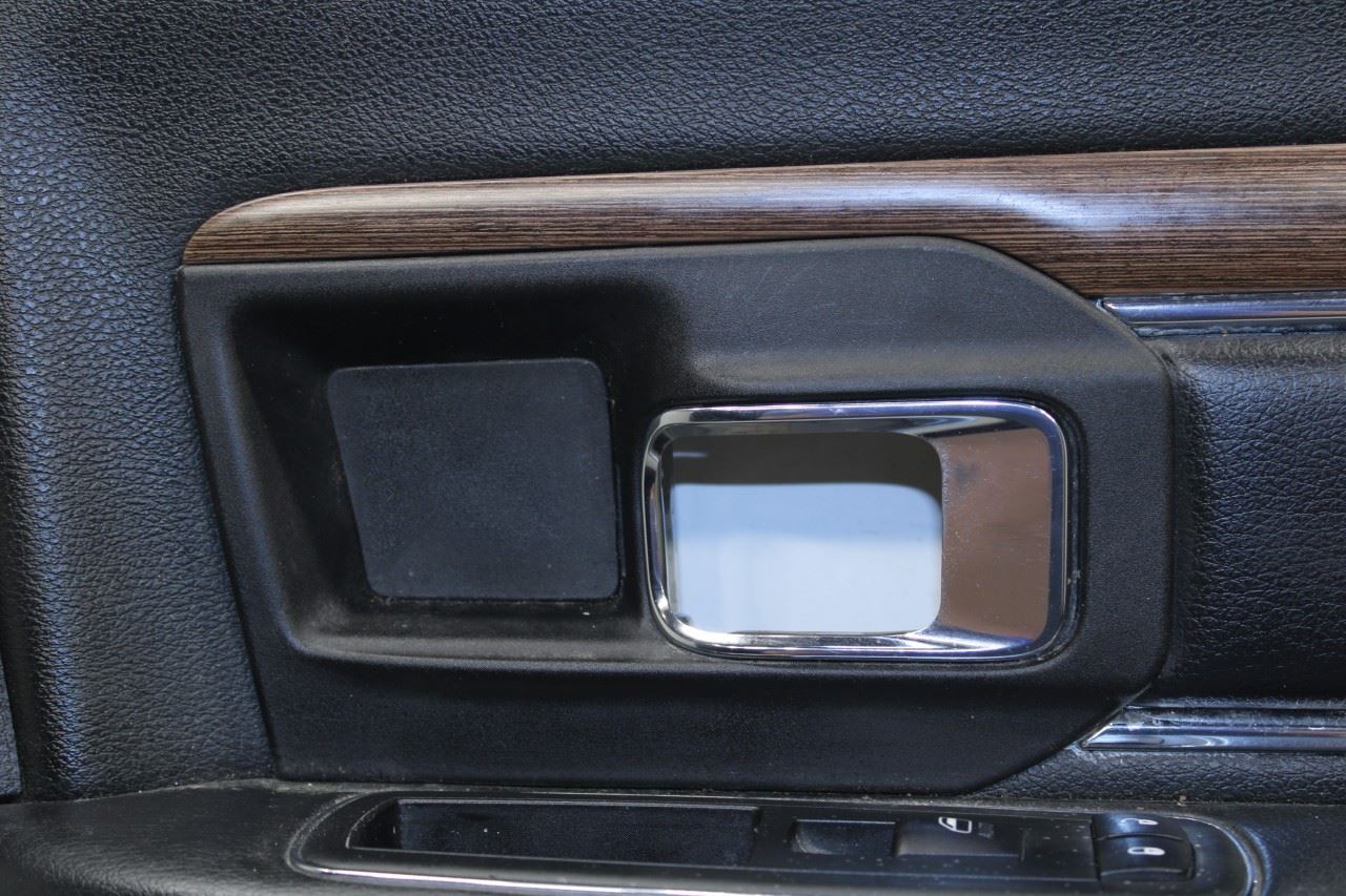 2013-18 Ram 1500 Crew Cab Laramie Front Right Door Trim Panel 1VY501X9AE *ReaD* - Alshned Auto Parts