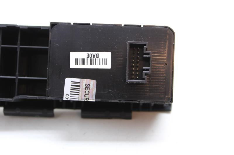 2014-2019 Kia Soul Dash Traction & Dimmer Control Switch 93600-B2BA0EQ OEM - Alshned Auto Parts