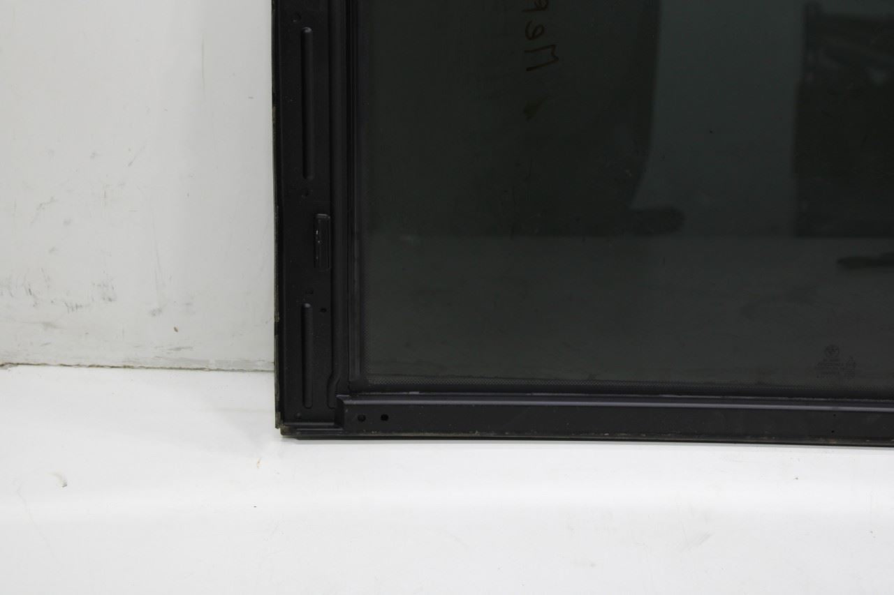 2014-2018 BMW X5 xDrive35i Front Panoramic Sunroof Roof Glass 54137386959 OEM - Alshned Auto Parts