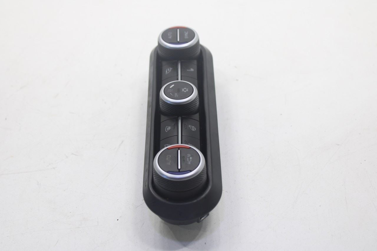 17-19 Alfa Romeo Giulia Ti AWD AC Heater Temperature Climate Control 01561303480 - Alshned Auto Parts