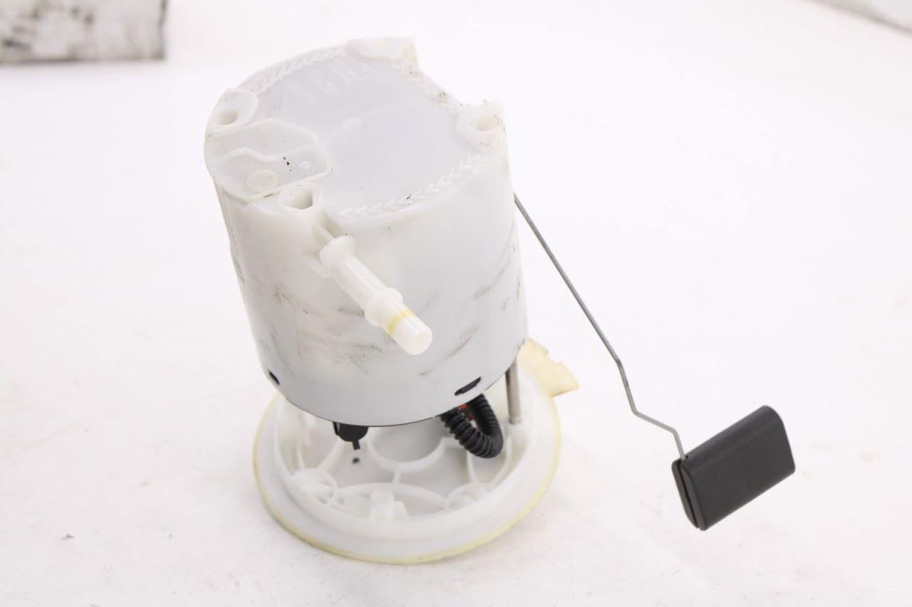 2012-2015 Dodge Durango SXT 3.6L In Tank Primary Fuel Pump Assembly 04578815AG9