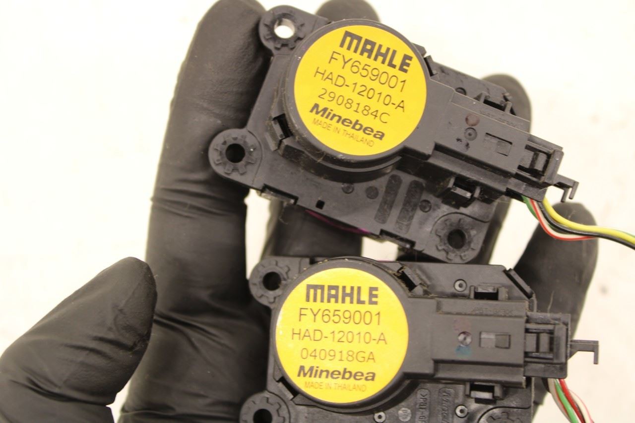 2017-19 GMC Acadia SLT-1 HVAC Blend Door Actuator Motor Set of 4 w/ Wire Harness - Alshned Auto Parts