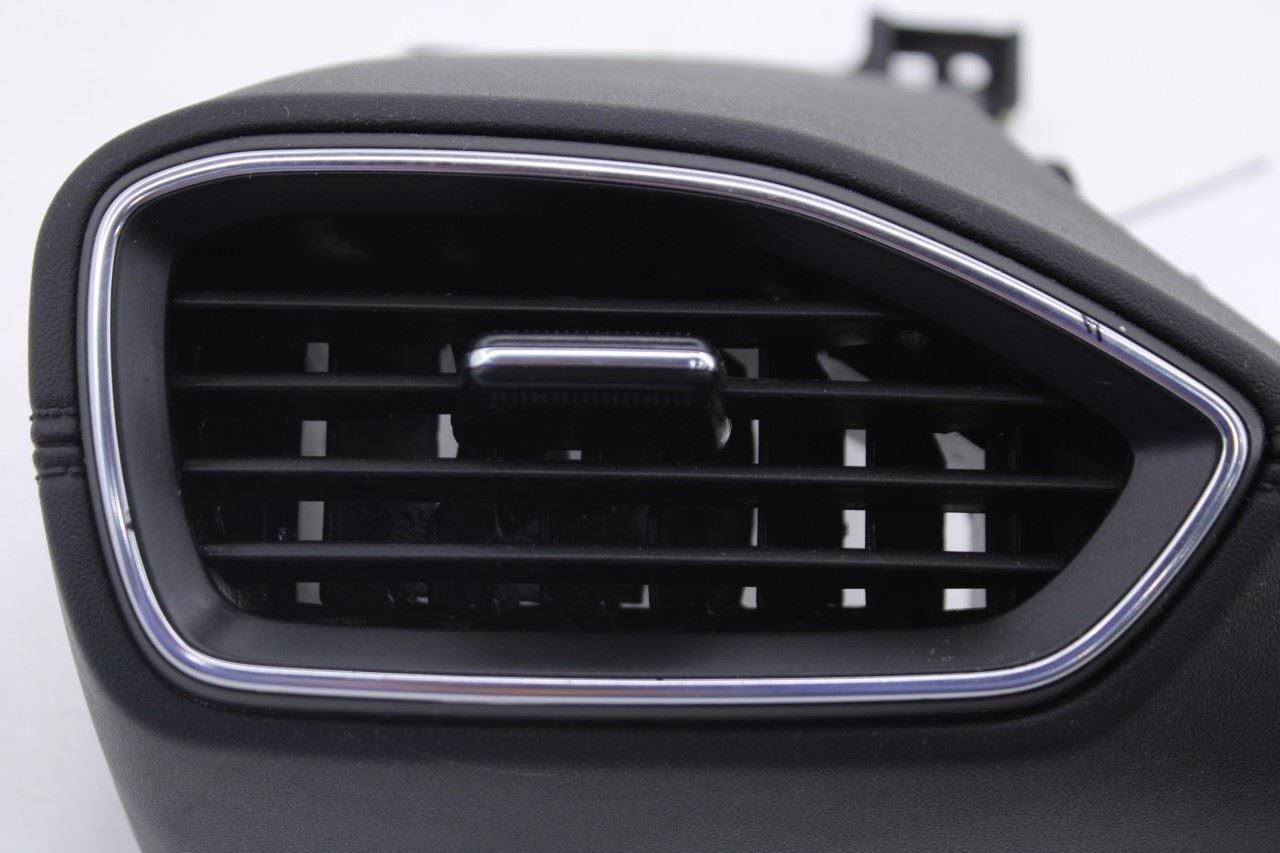 2021-23 Hyundai Santa Fe SEL Front Left Side Dash Outer Air Vent Grille w/ Trim9