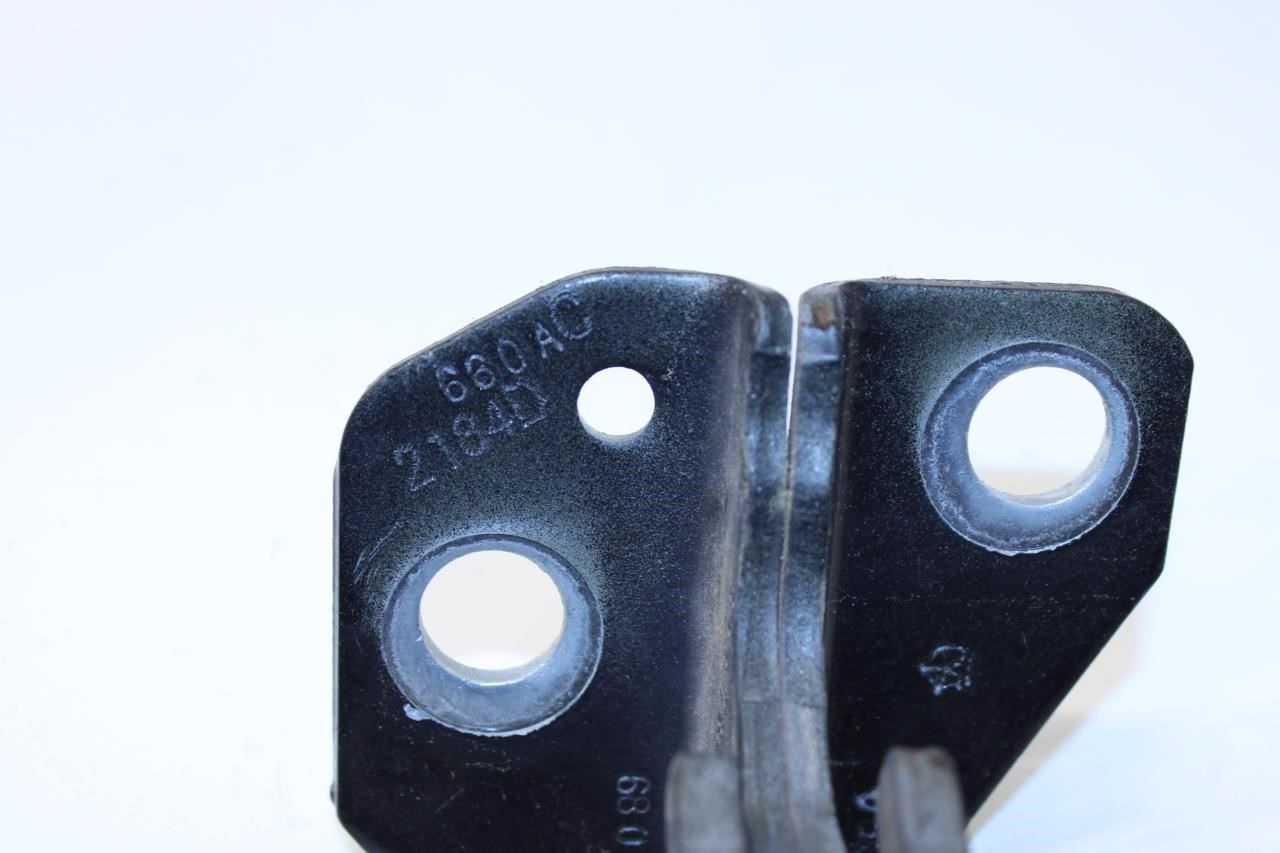 11-21 Jeep Grand Cherokee Front RH Door Hinge Upper and Lower Set 55113660AC OEM - Alshned Auto Parts