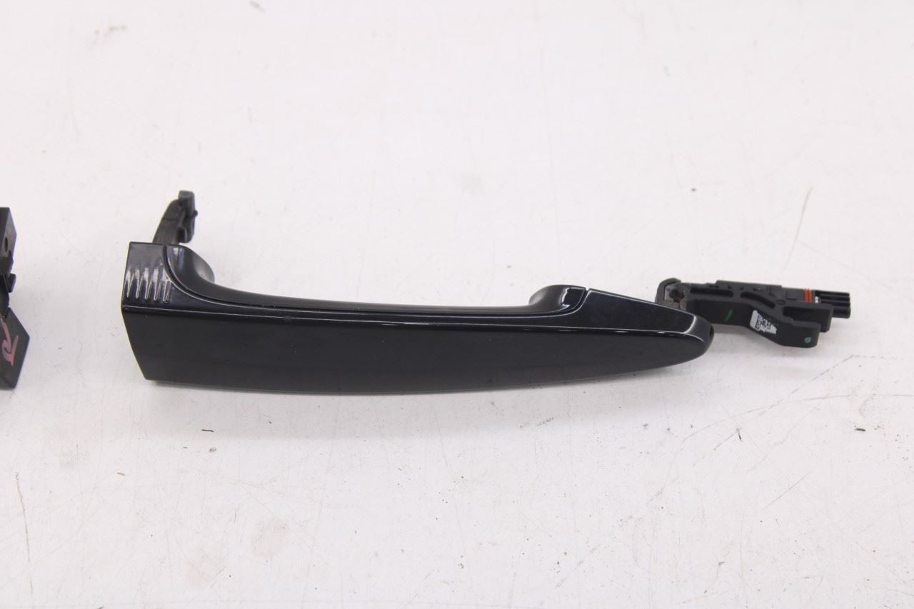 2007-13 BMW X5 xDrive35i 3.0L AWD Rear Passenger Right Side Door Exterior Handle3
