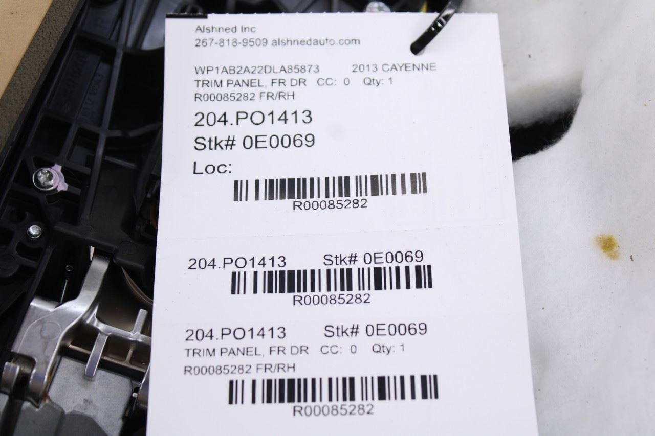 2011-2018 Porsche Cayenne S Front Right Side Door Trim Panel 95855520201DM5 OEM10